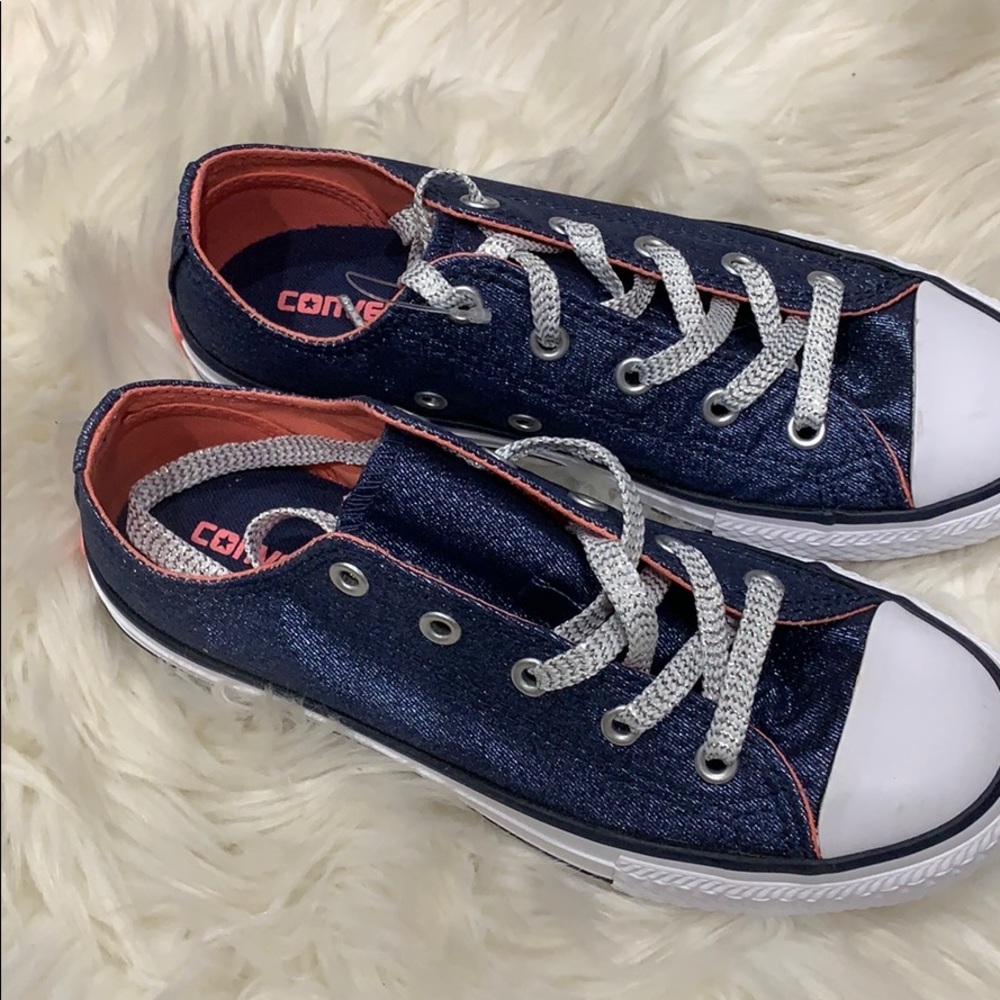 Cool Tennis shoes